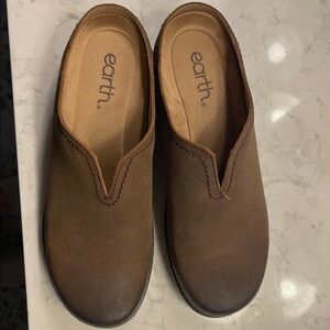 Earth Brown Slip-On Shoes